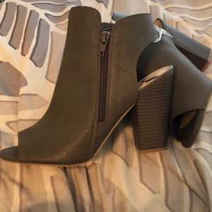 Dark Grey Faux Leather Heels - Women’s Size 8